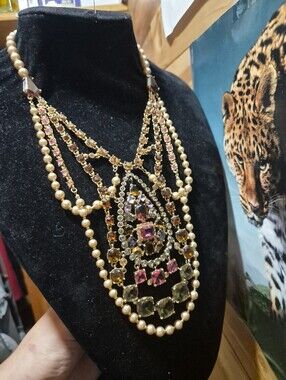 STUNNING!! Carolee Gold Multi-Strand Pearls and Purple Crystals Necklace